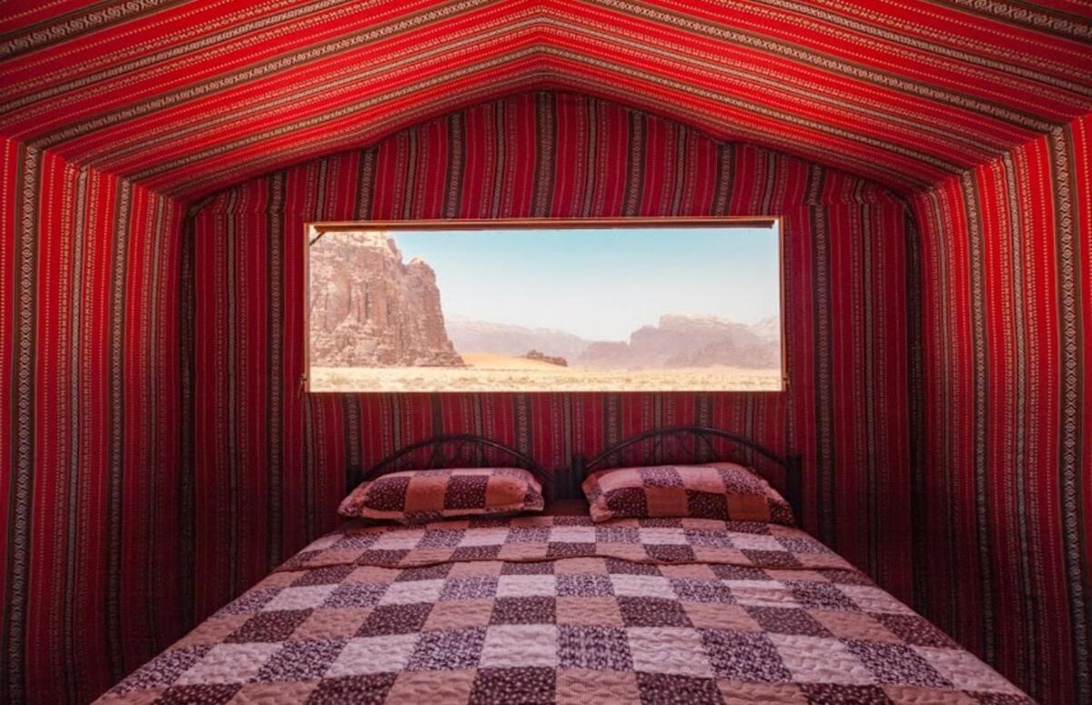 Oblivion Camp Hotel Wadi Rum Bagian luar foto