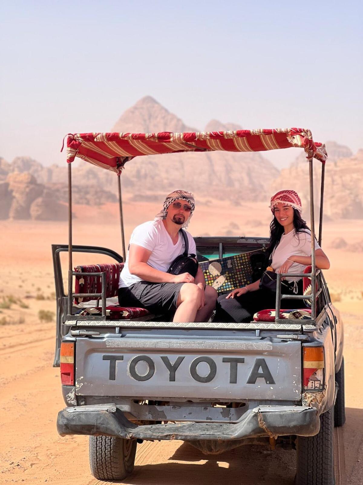 Oblivion Camp Hotel Wadi Rum Bagian luar foto