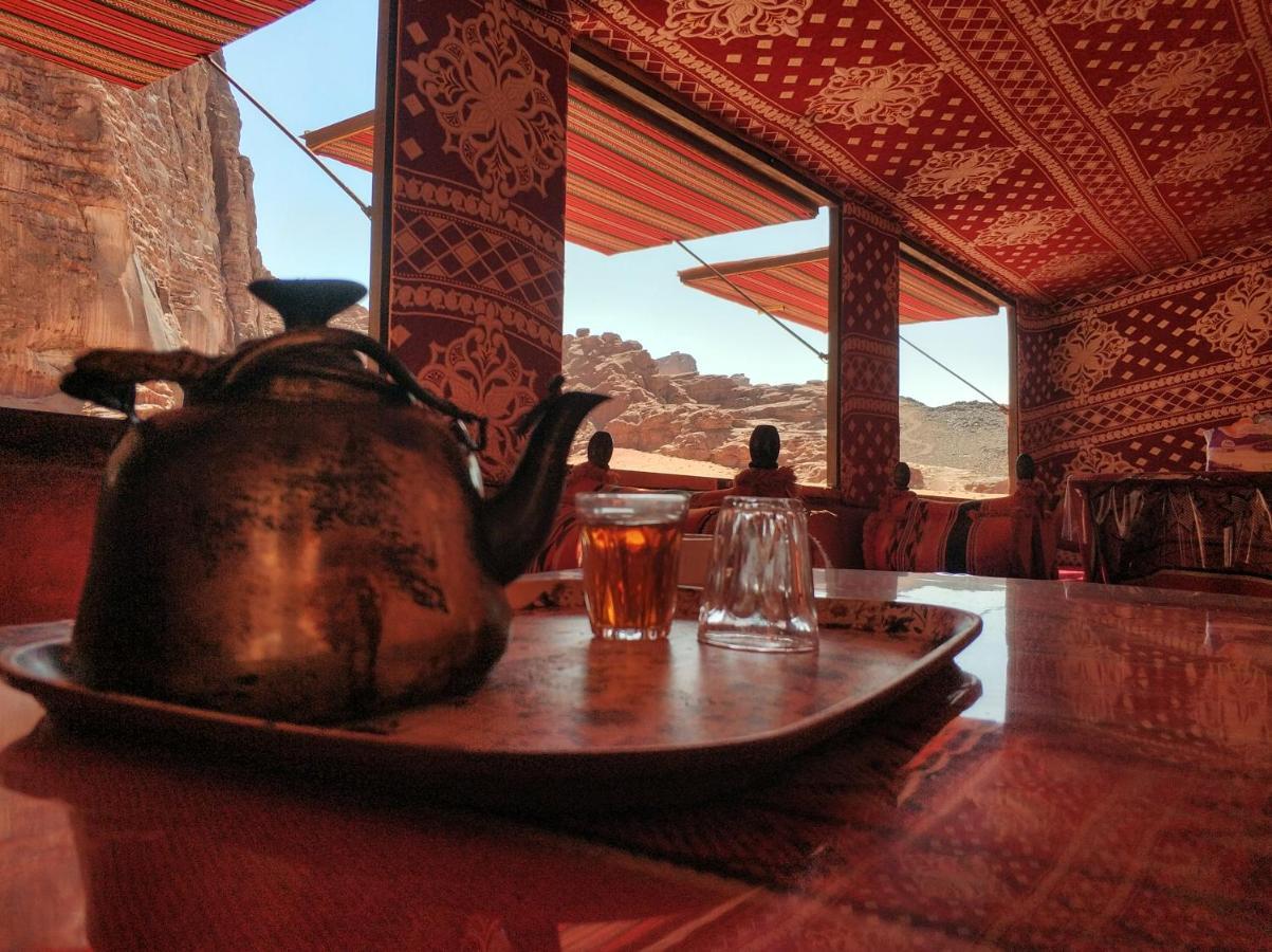 Oblivion Camp Hotel Wadi Rum Bagian luar foto